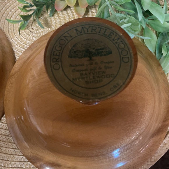 Vintage Myrtle wood Pedestal Bowls Set - EUC - Picture 3 of 11